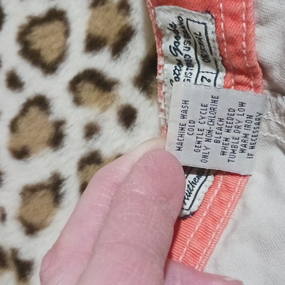 Aeropostale Khaki Shorts w/button back pockets Sz 3-4 juniors - Picture 6 of 11